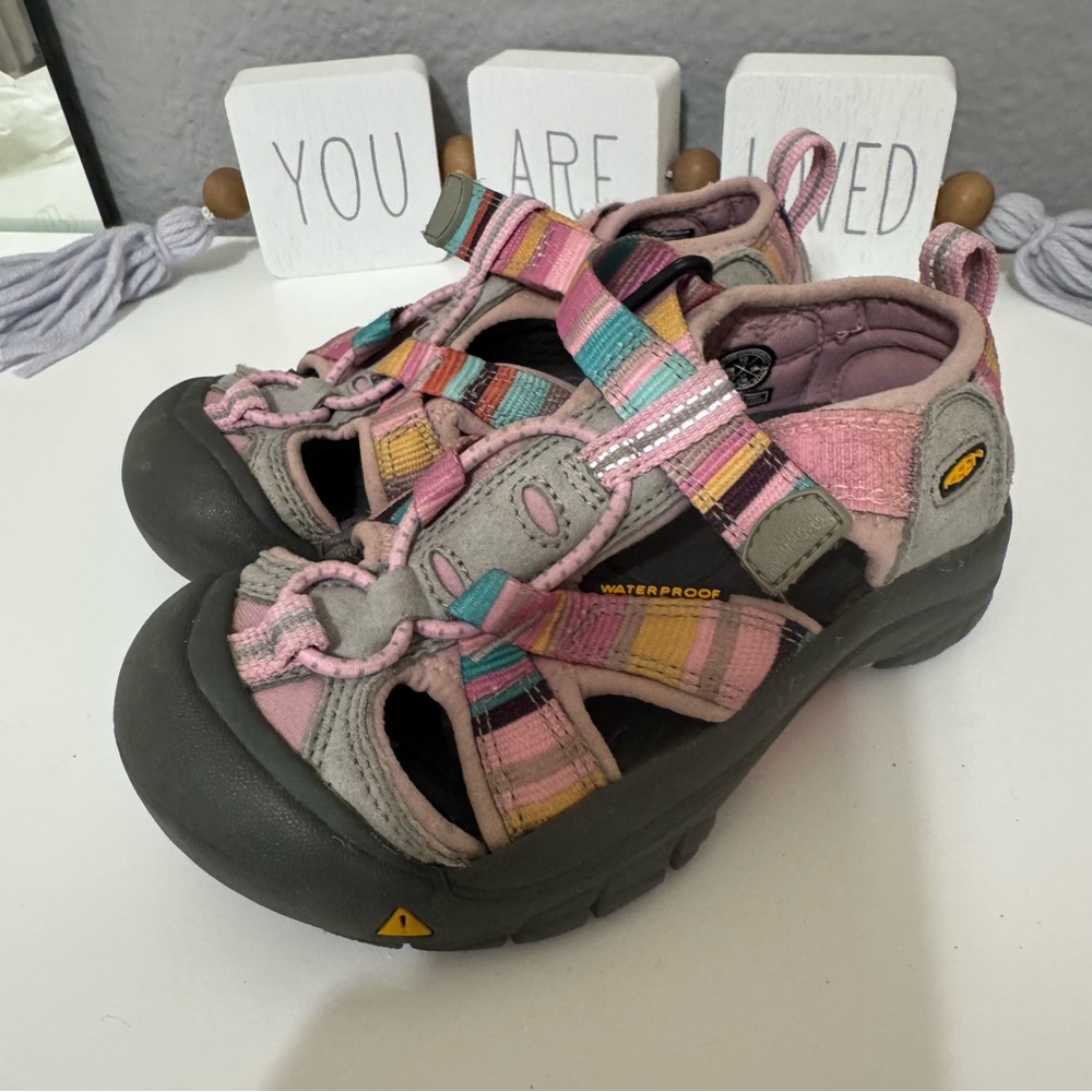 Keen Kids Waterproof Pink Hiking Sandals Water Shoes Size 10